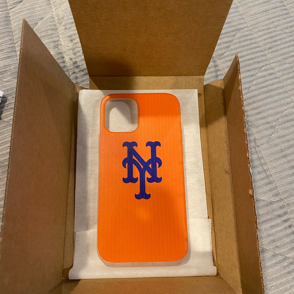 iPhone 12 Flexi case